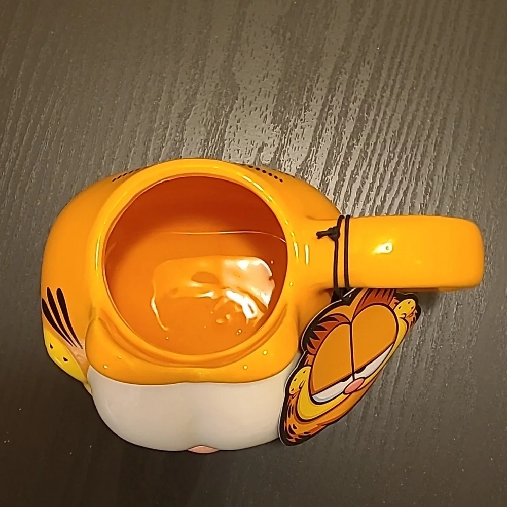 Garfield 19oz Mug with Matching Bag Clips - Picture 6 of 8